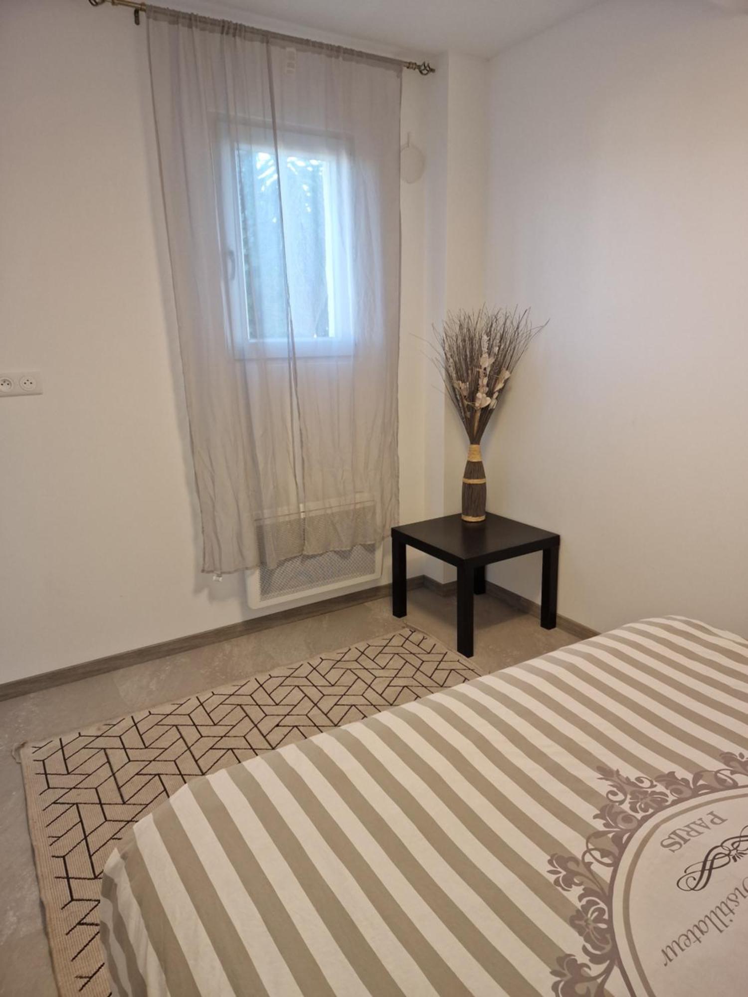 Ravissant Appartement Centre Saint-Raphael Piscine Extérieur photo