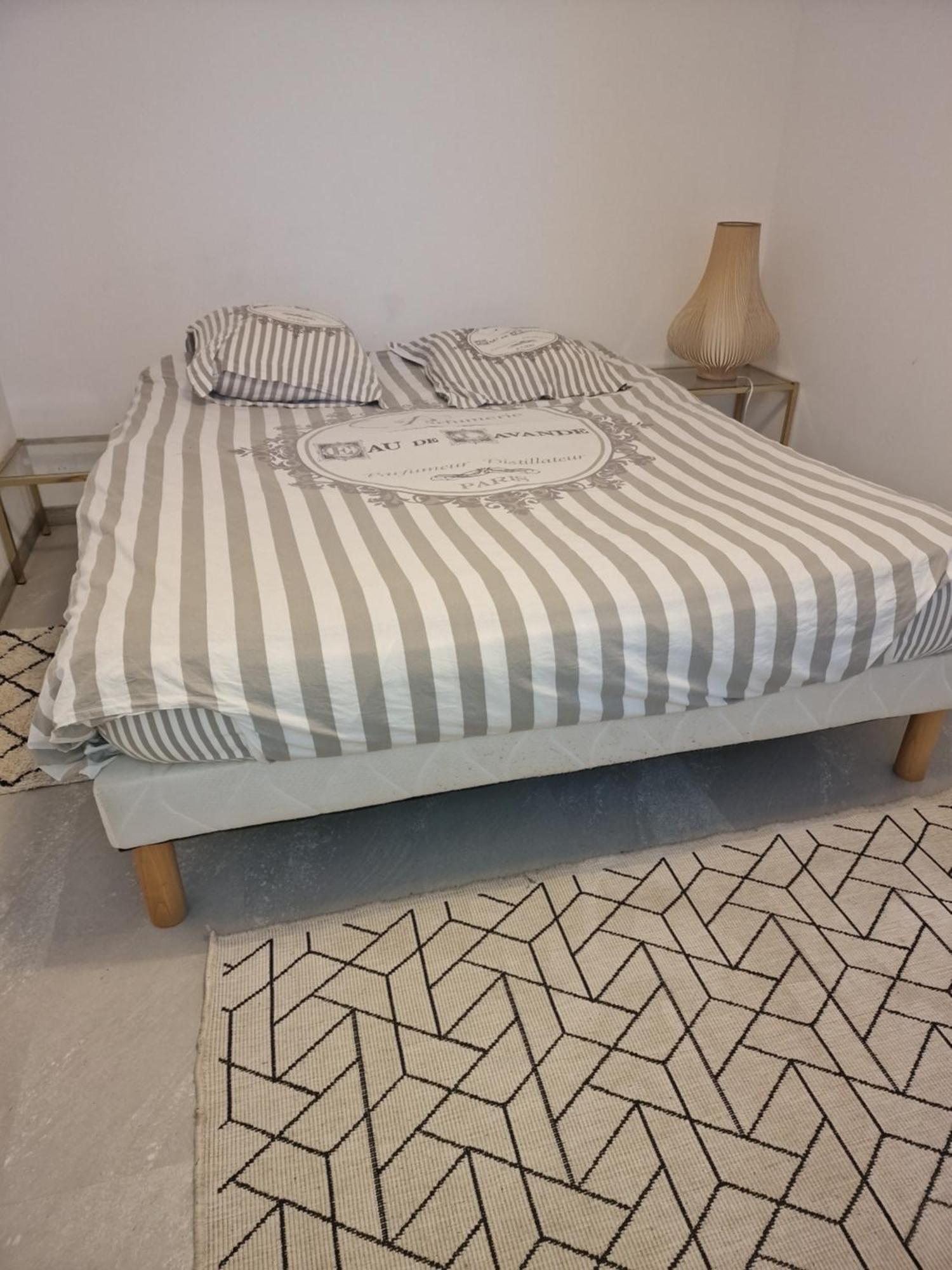Ravissant Appartement Centre Saint-Raphael Piscine Extérieur photo